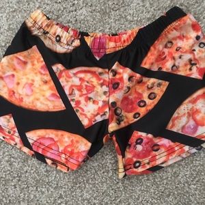 Pizza shorts